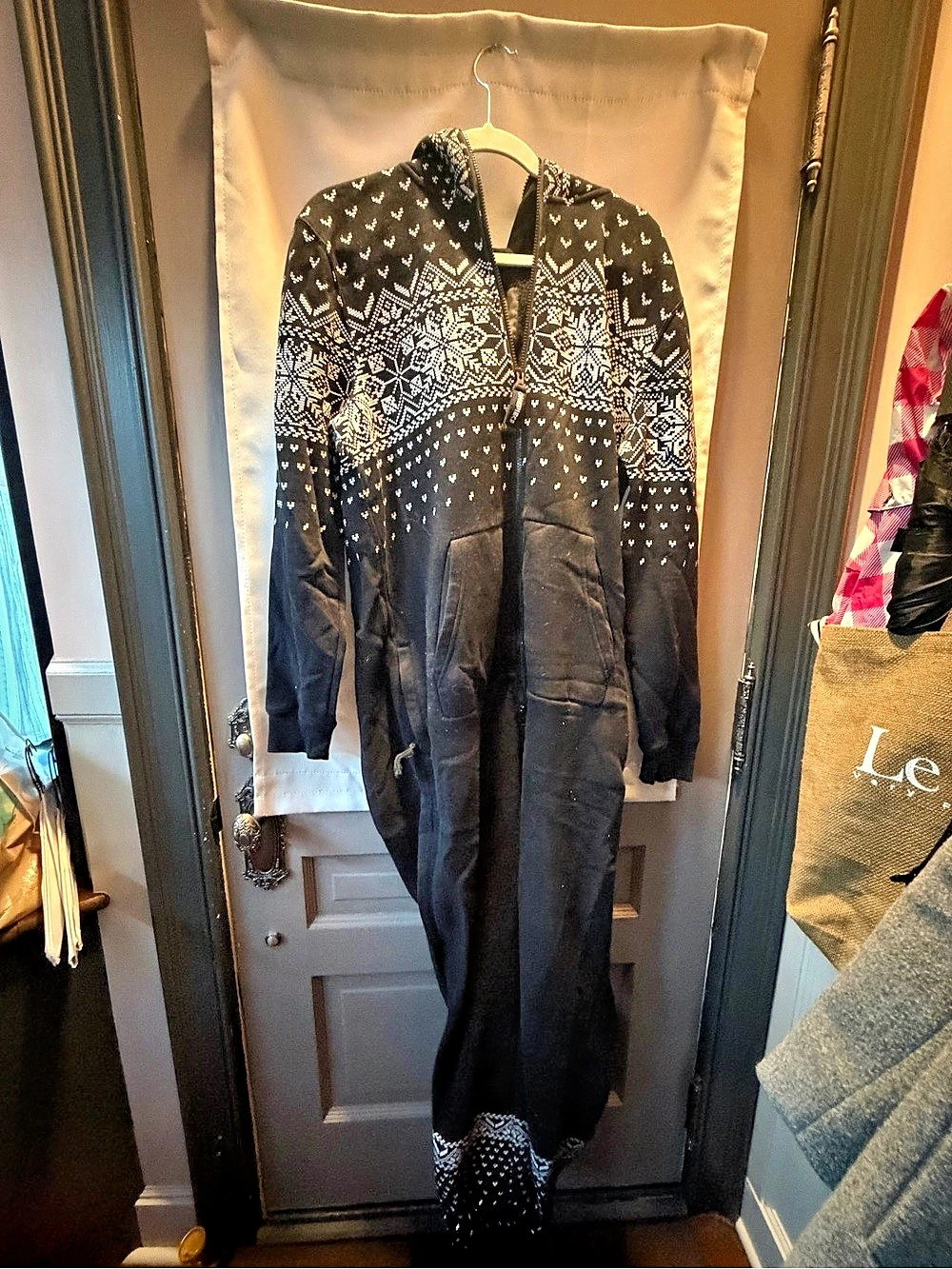 Onepiece Black Holiday Jumper
